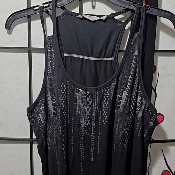 Athleta Black Silver Tank Top Blouse Size Medium - Picture 2 of 4